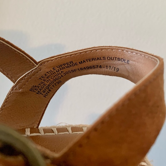 Platform Brown Sandals - Women’s 8.5M - Picture 4 of 7